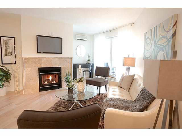 3211 - 33 Chesterfield Pl, North Vancouver