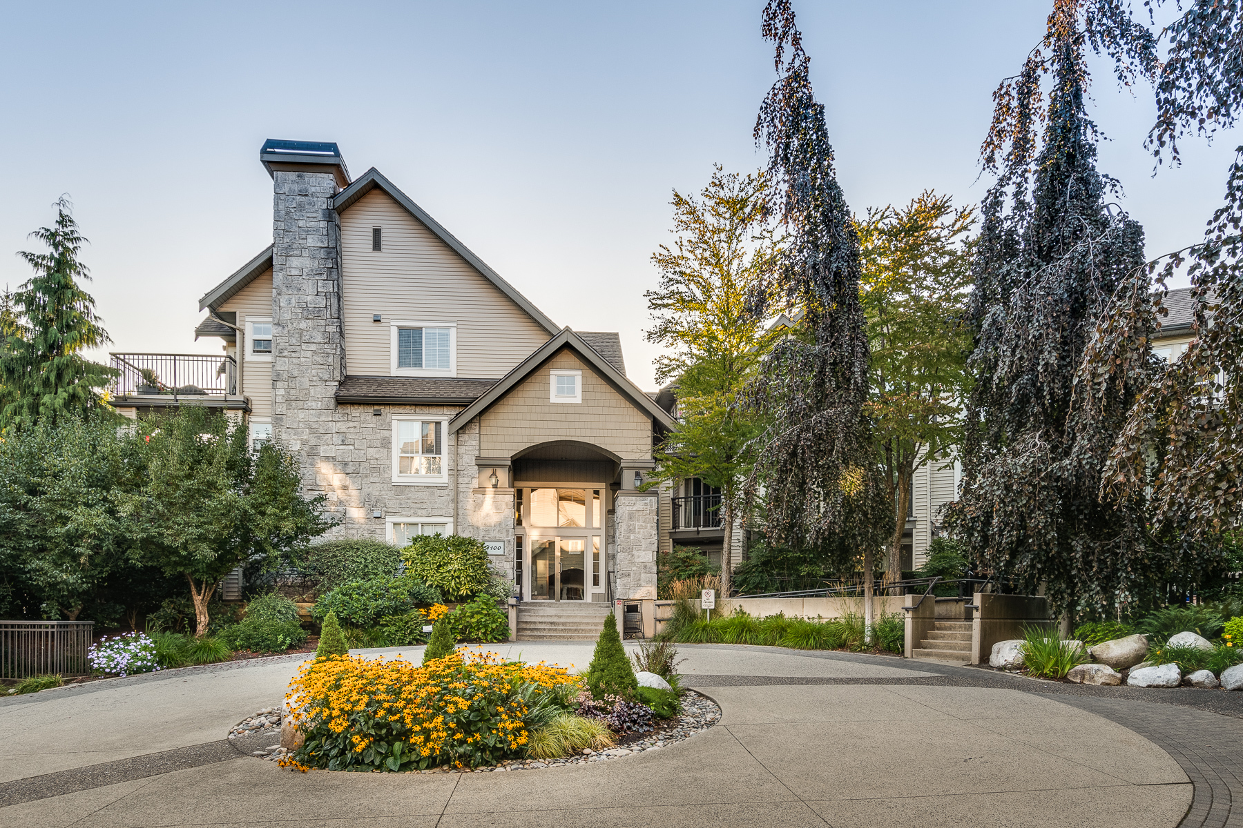 357 - 1100 E 29th Street, North Vancouver