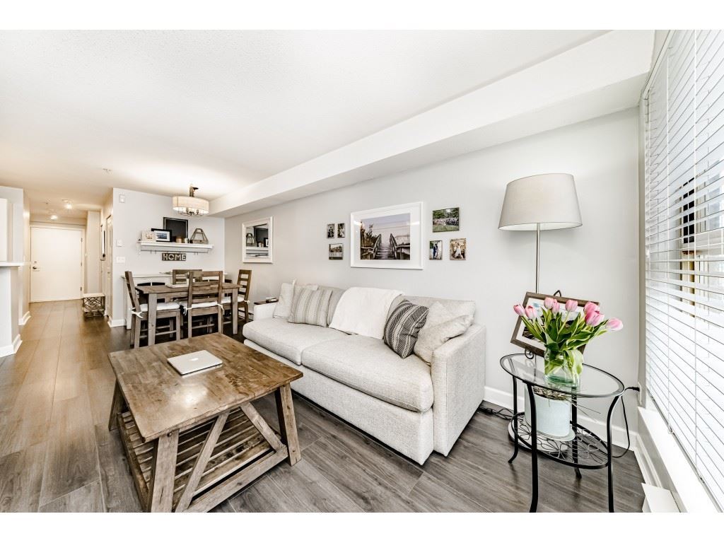 C10 - 332 Lonsdale Avenue, North Vancouver