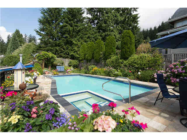 5750 Grousewoods Cres, North Vancouver