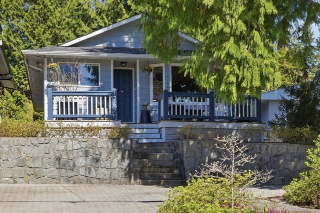 1762 Evelyn Street, North Vancouver